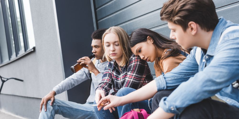 UTA study: Neighborhood trauma linked to substance use