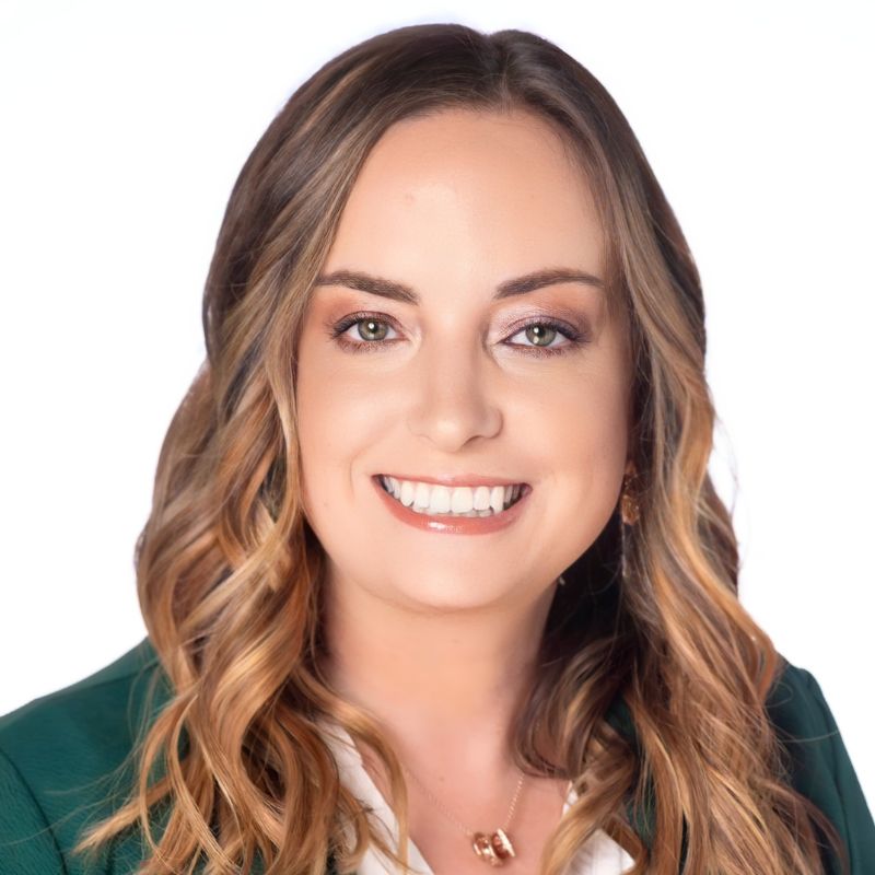 Image shows headshot of Dr. Dana Litt" style=" height:800px; width:800px" _languageinserted="true" src="https://cdn.prod.web.uta.edu/-/media/0827e85816d644edbfd3ab0fd330b0c3.jpg