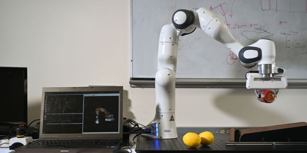 Five UTA faculty named NAI Senior Members" style=" height:500px; width:100%" _languageinserted="true" src="https://cdn.prod.web.uta.edu/-/media/1ade1fec7b47472294d76e953cab3076.jpg