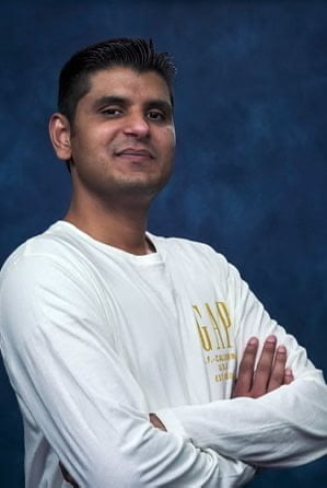Faheem Ohri poses for a photo at the University of Texas at Arlington. (Photo by Jaelon Jackson)