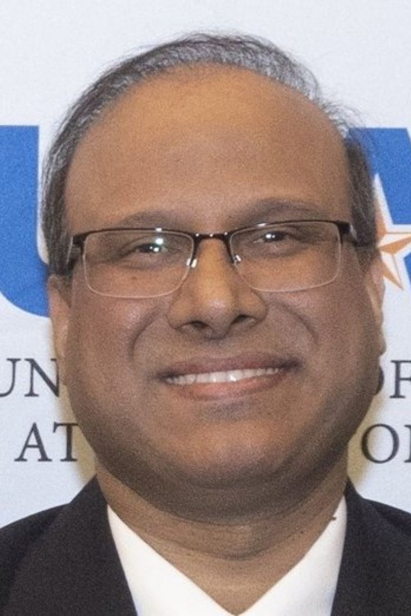 Image shows headshot of Dr. Sriram Villupuram 