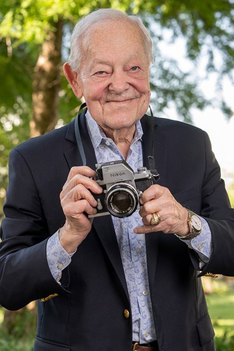 Headshot of Bob Schieffer