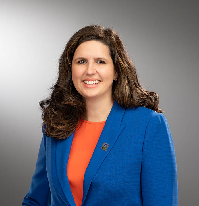 headshot of UTA president Jennifer Cowley