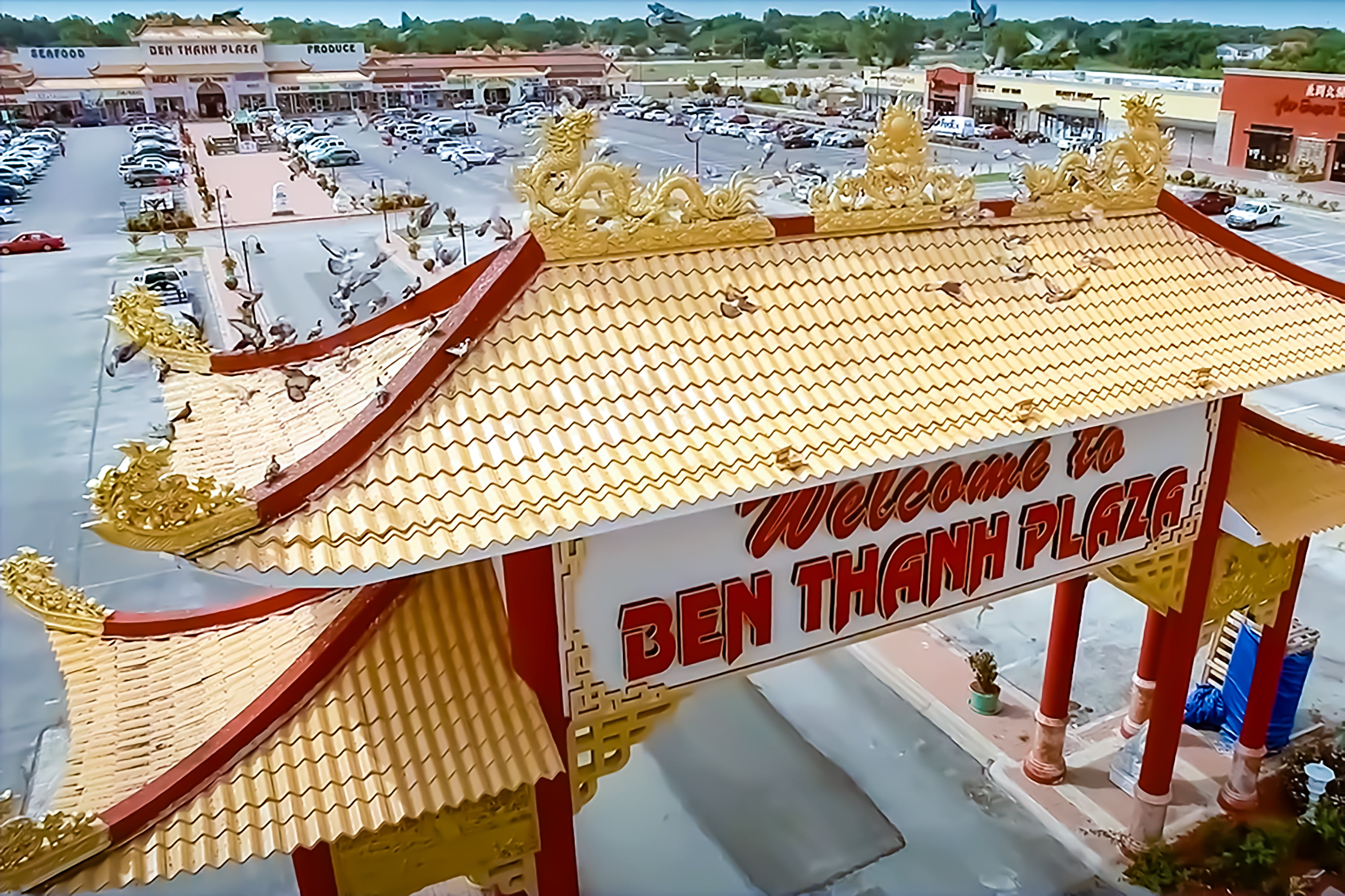 Ben Thanh Plaza