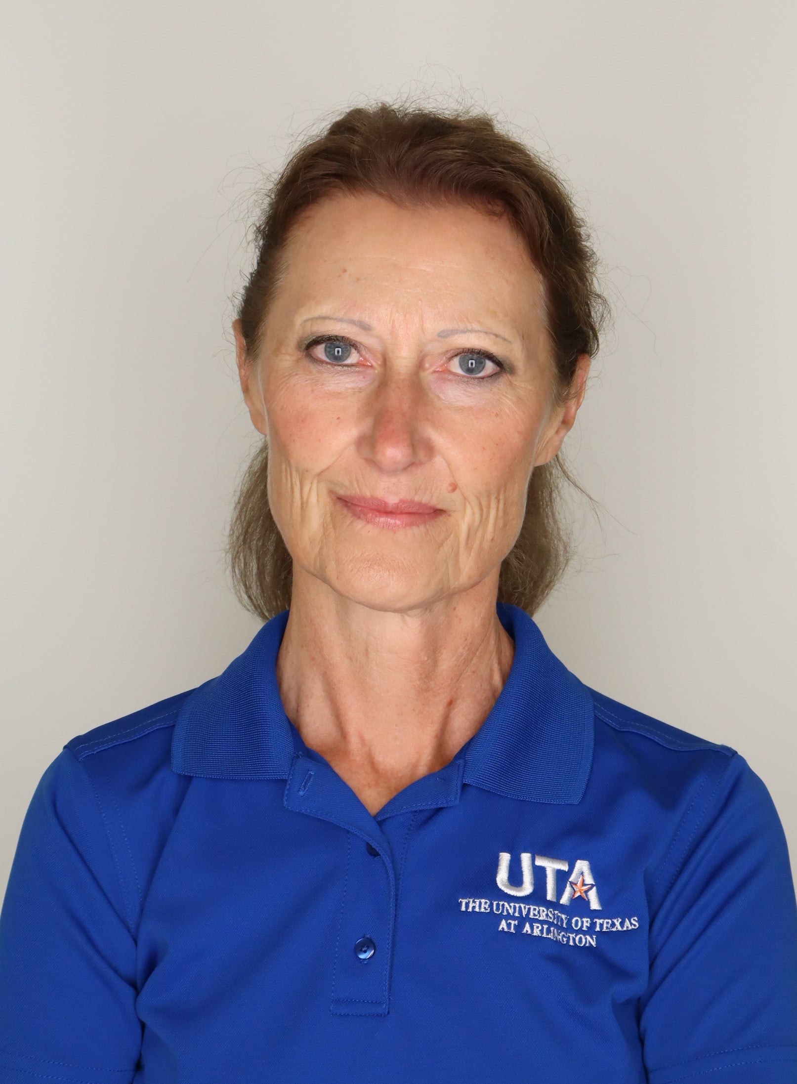 Headshot of Elisabeth Rowlett