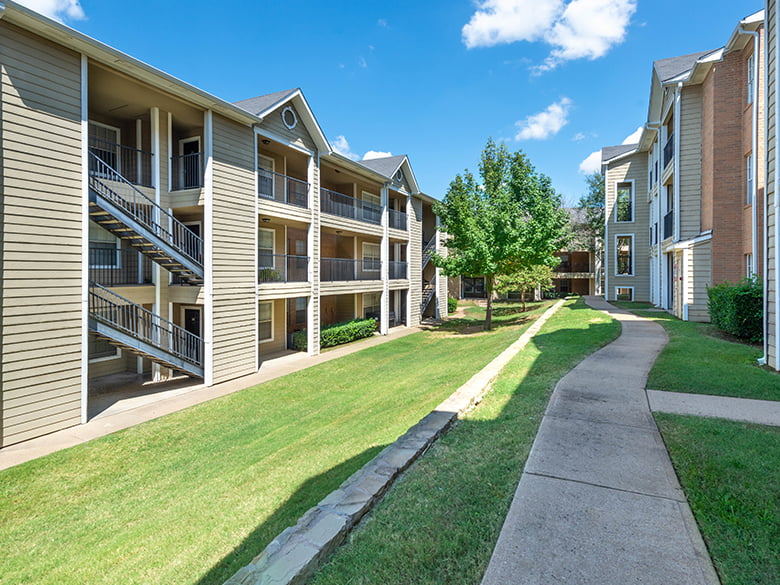 Centennial Court Privately Owned Housing The University of Texas