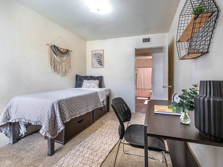 Centennial Court Privately Owned Housing The University of Texas