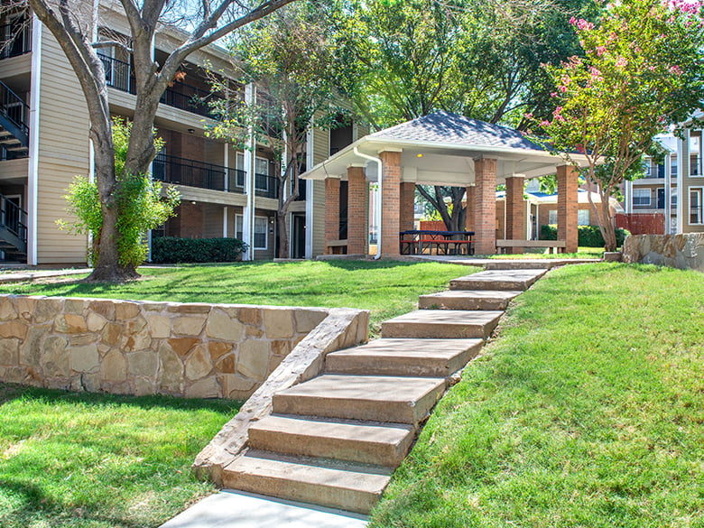 Centennial Court Privately Owned Housing The University of Texas