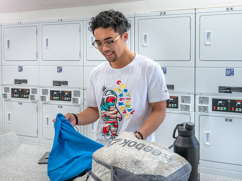 Centennial Court Privately Owned Housing The University of Texas