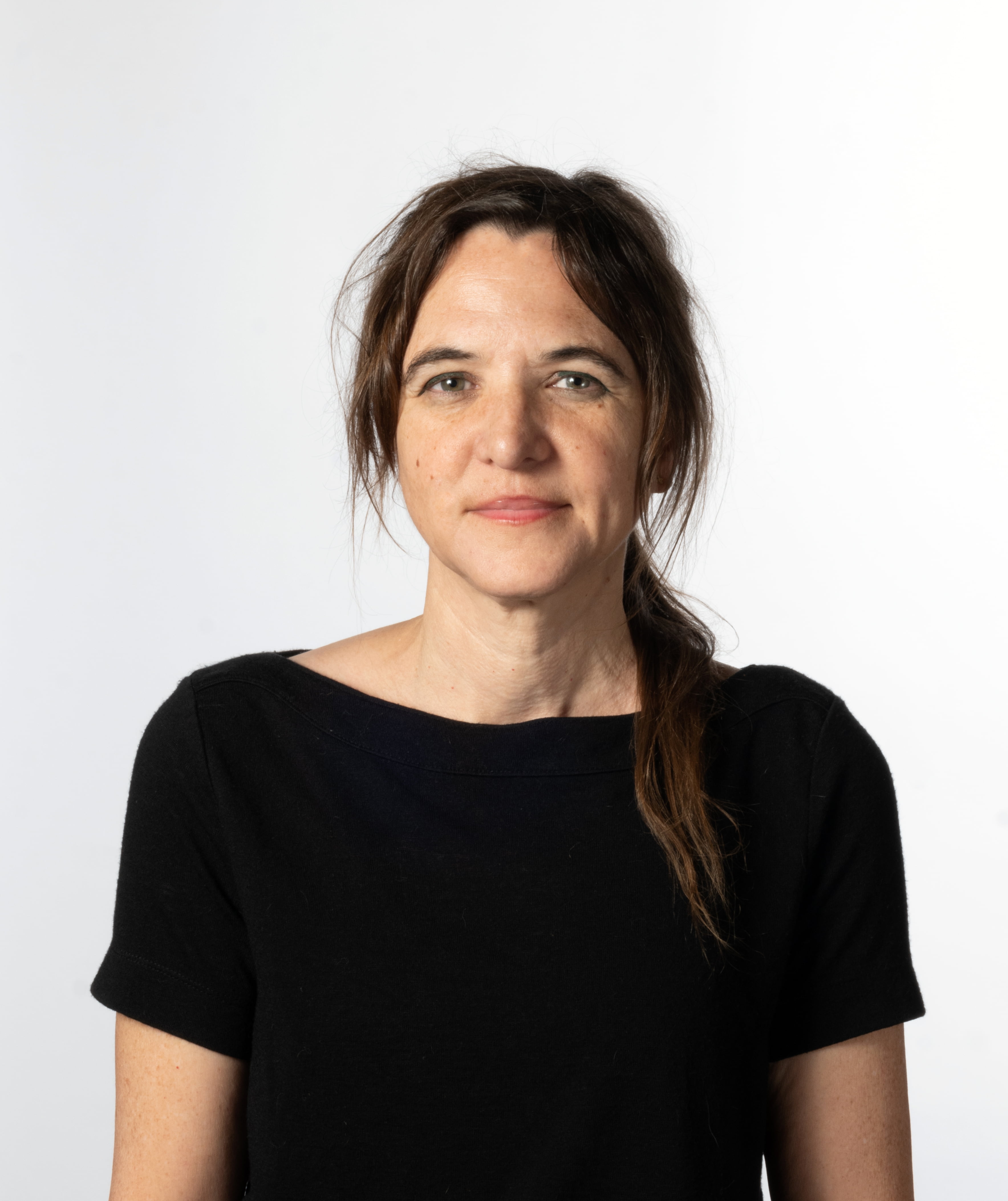 Headshot of Carrie Iverson