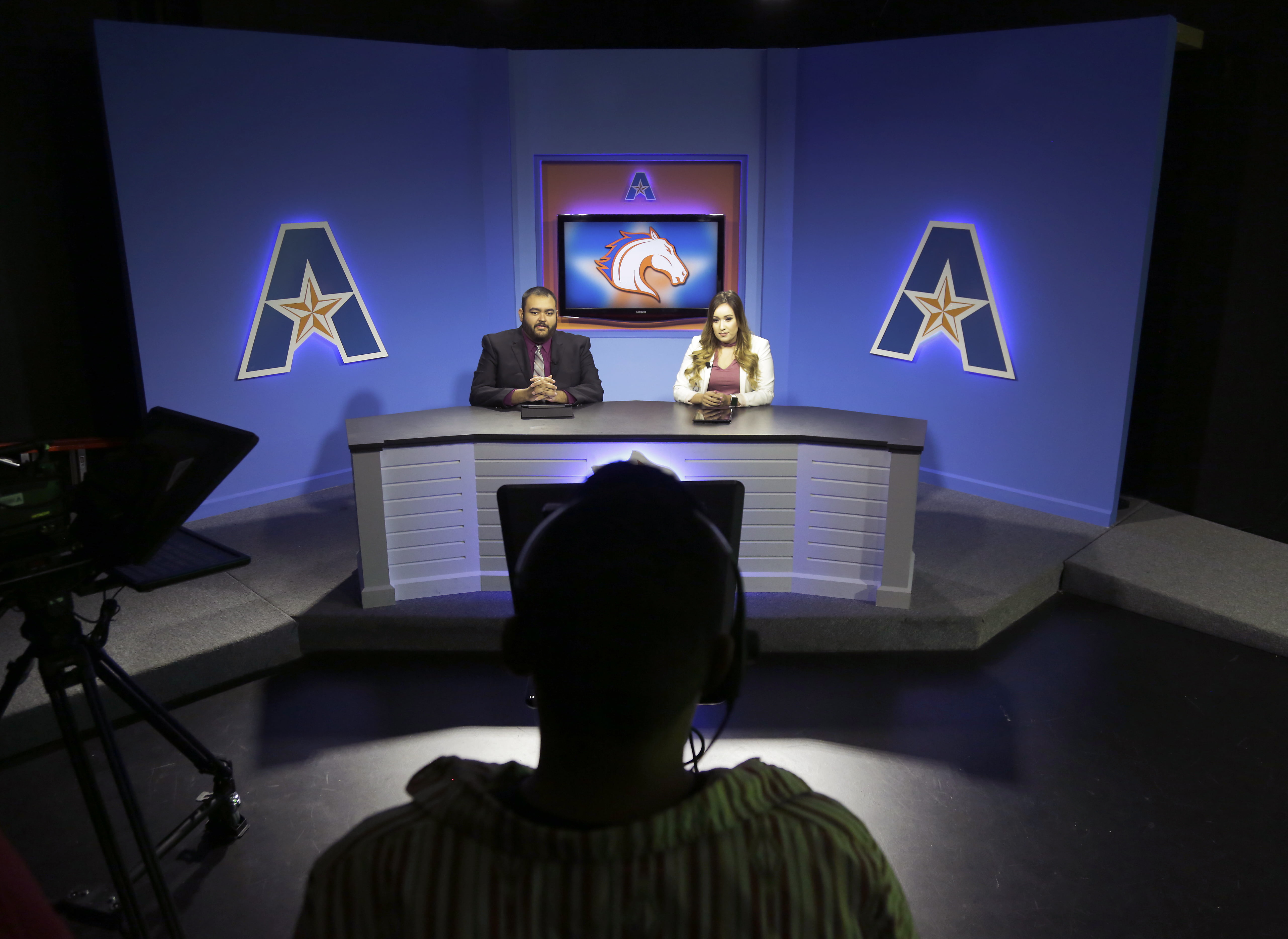 Behind the scene UTA News facility