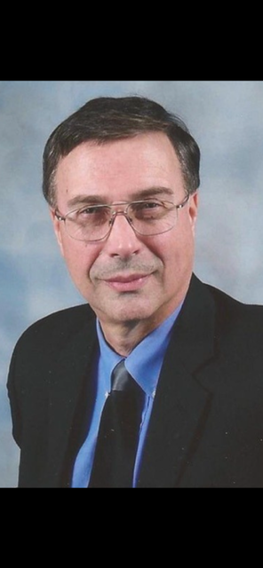 Joseph Dolkos Headshot