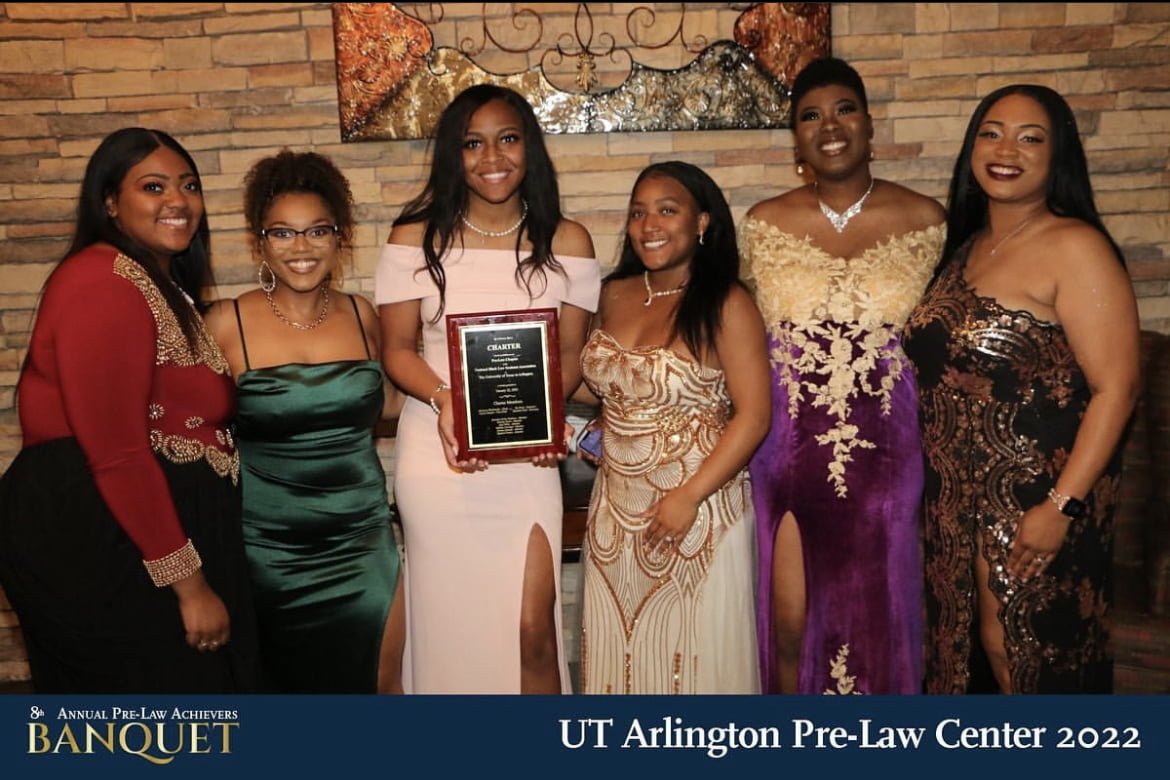 NBLSA banquet '22 group picture