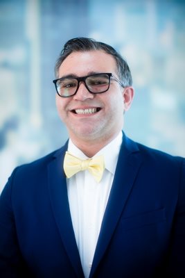 Dustin Davis Headshot