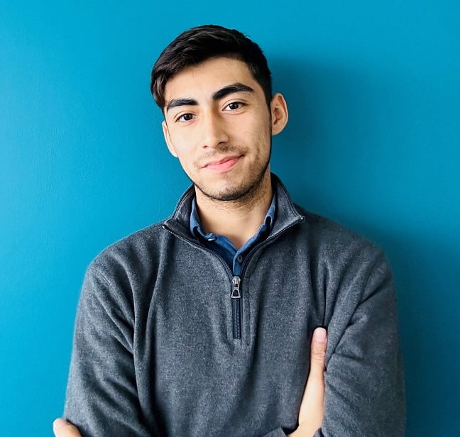 Gabriel Molina headshot