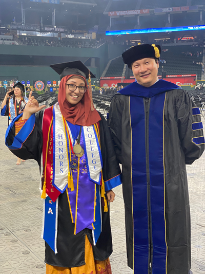 Photo of Usra Qureshi with Dr. Liao, professor in Business Analytics program