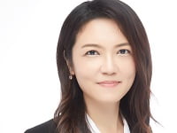Yi Ju Contact Photo