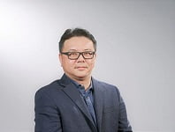 Yibing Du Contact Photo