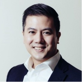 Charles Dam headshot