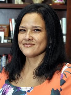 Lesley Delgado Headshot