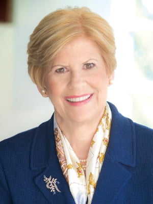 Portrait of faculty emeriti Dean Anne Bavier