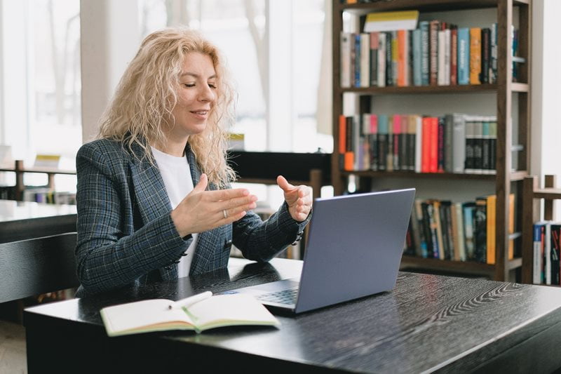 woman on laptop