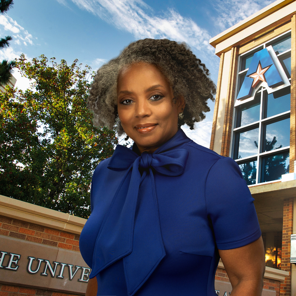 Shelia Owens Headshot