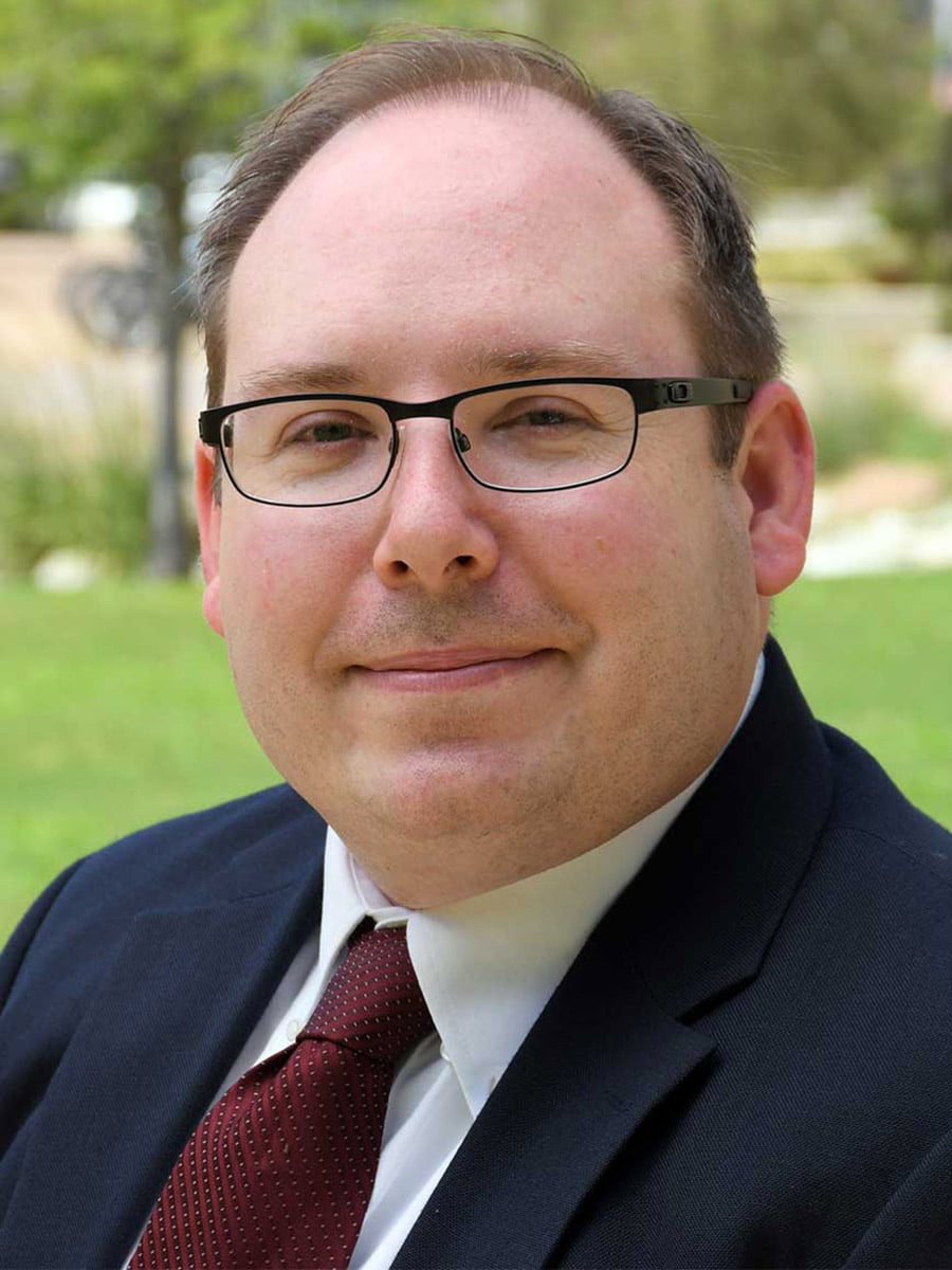 Nova Coates