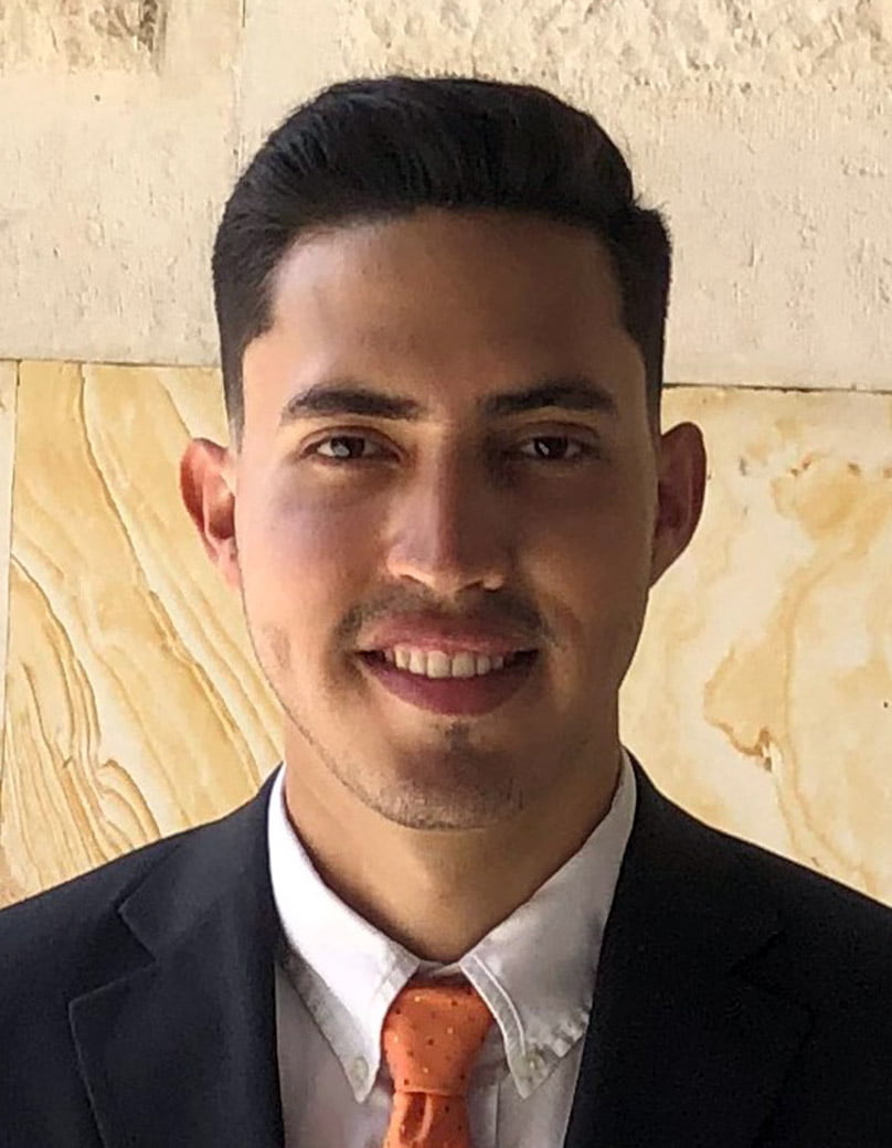 UTA Civil Engineering doctoral student Jose Vasquez" width="808" _languageinserted="true" src="https://cdn.prod.web.uta.edu/-/media/project/website/engineering/general-images/vasquez-hs.jpg?la=en
