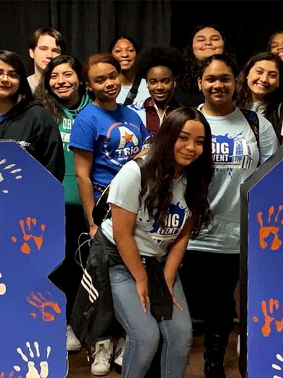 Upward Bound Math & Science students pose for a picture at the Big Event.