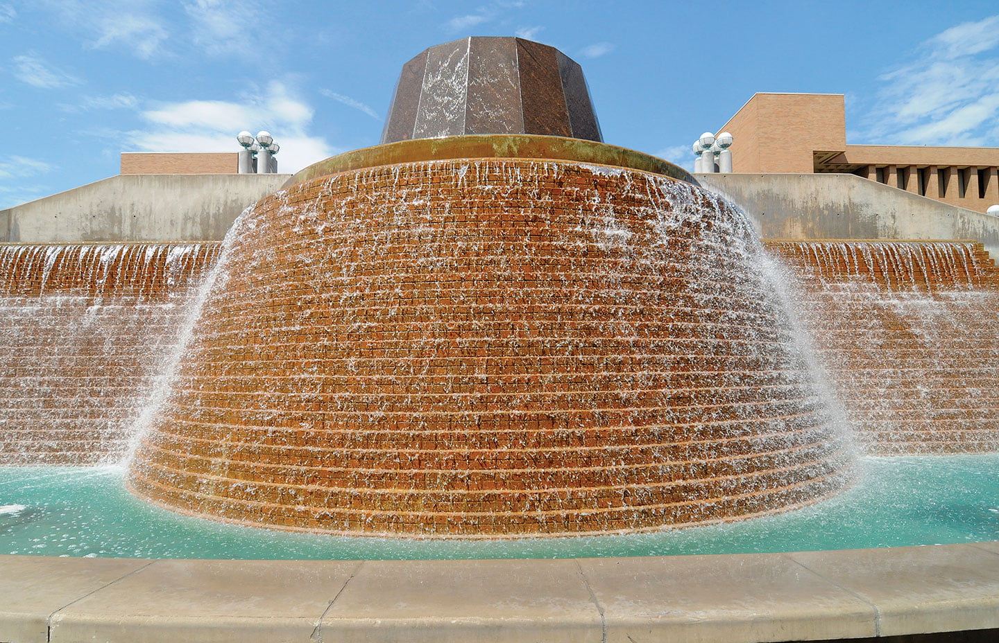Water fountain