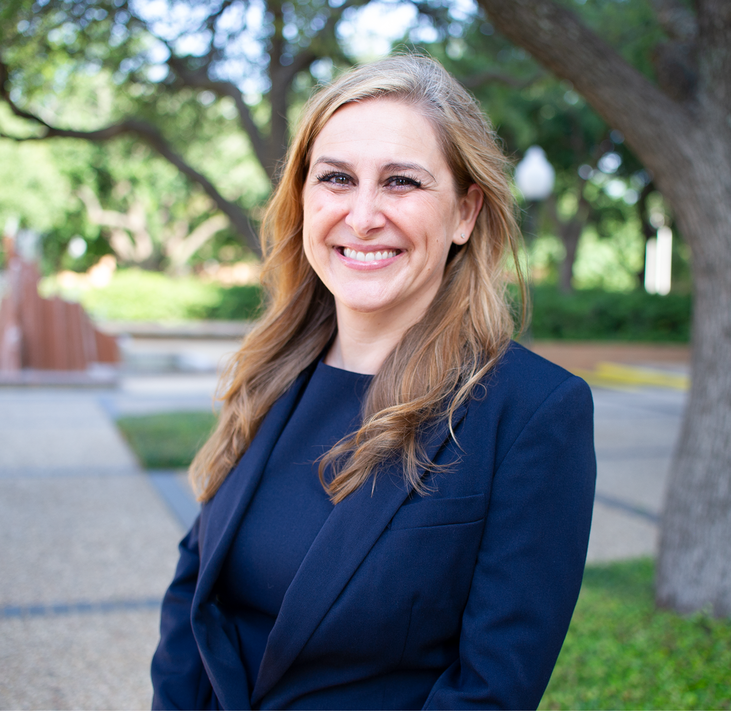 Holly Hungerford-Kresser