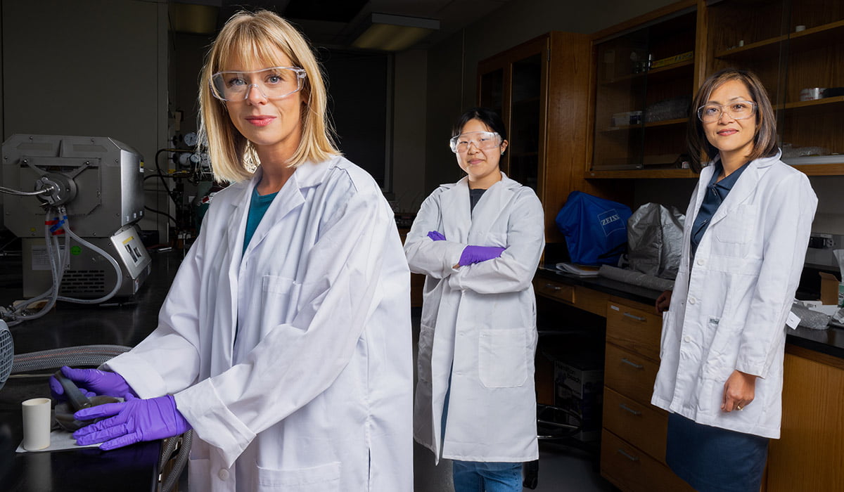 photo of Melissa Orr, Akari Kojima, and Robin Macaluso
