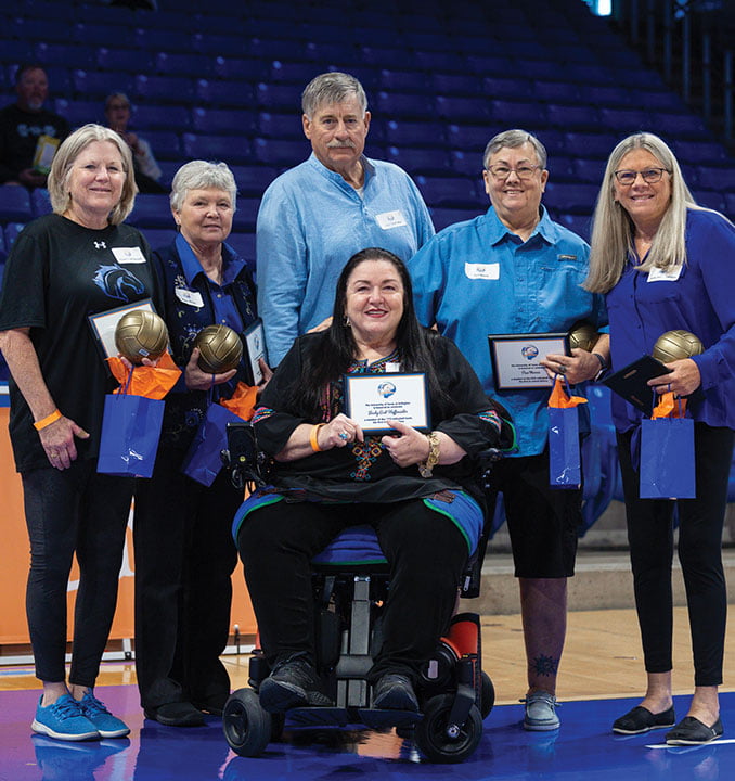 reunion of UTA 1973 volleyball team