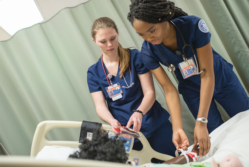UTA nursing students