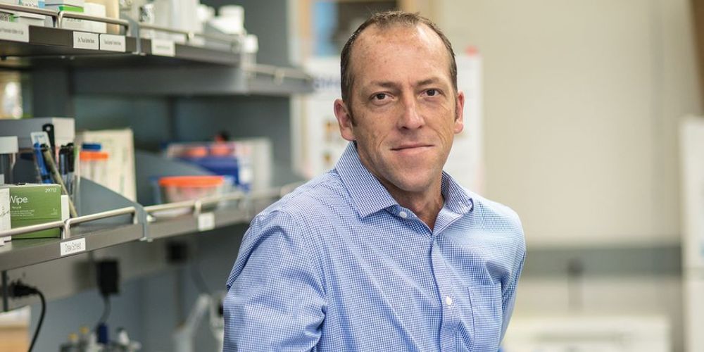 Todd Castoe, professor of biology" _languageinserted="true