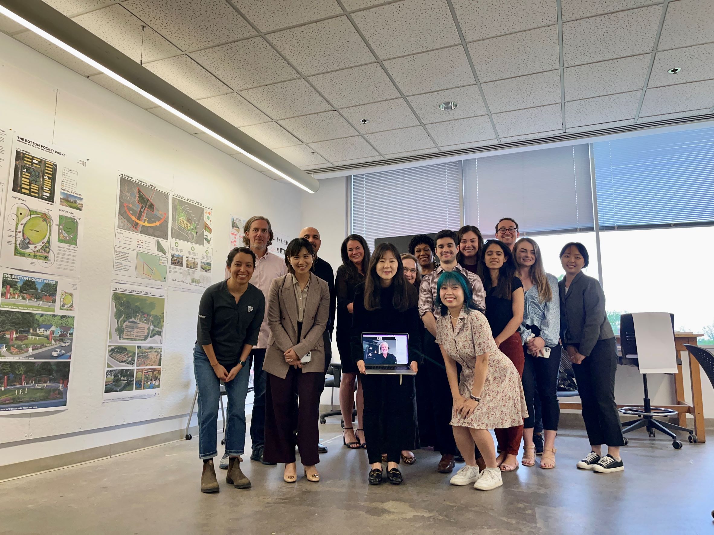 CAPPA students won an ASLA award." _languageinserted="true" src="https://cdn.prod.web.uta.edu/-/media/project/website/news/releases/2022/11/asla-student-award.jpg?la=en" _languageinserted="true