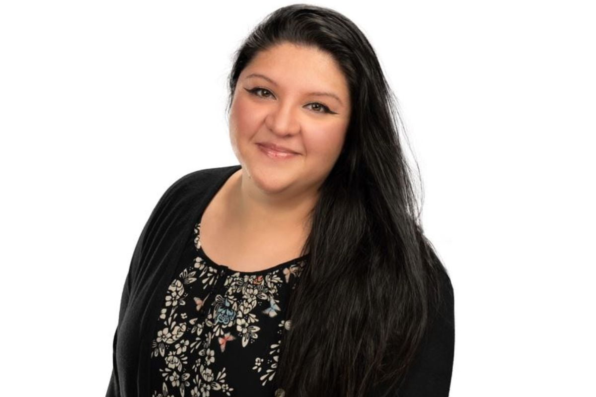 Karen Black, Spanish translation and interpreting student" _languageinserted="true