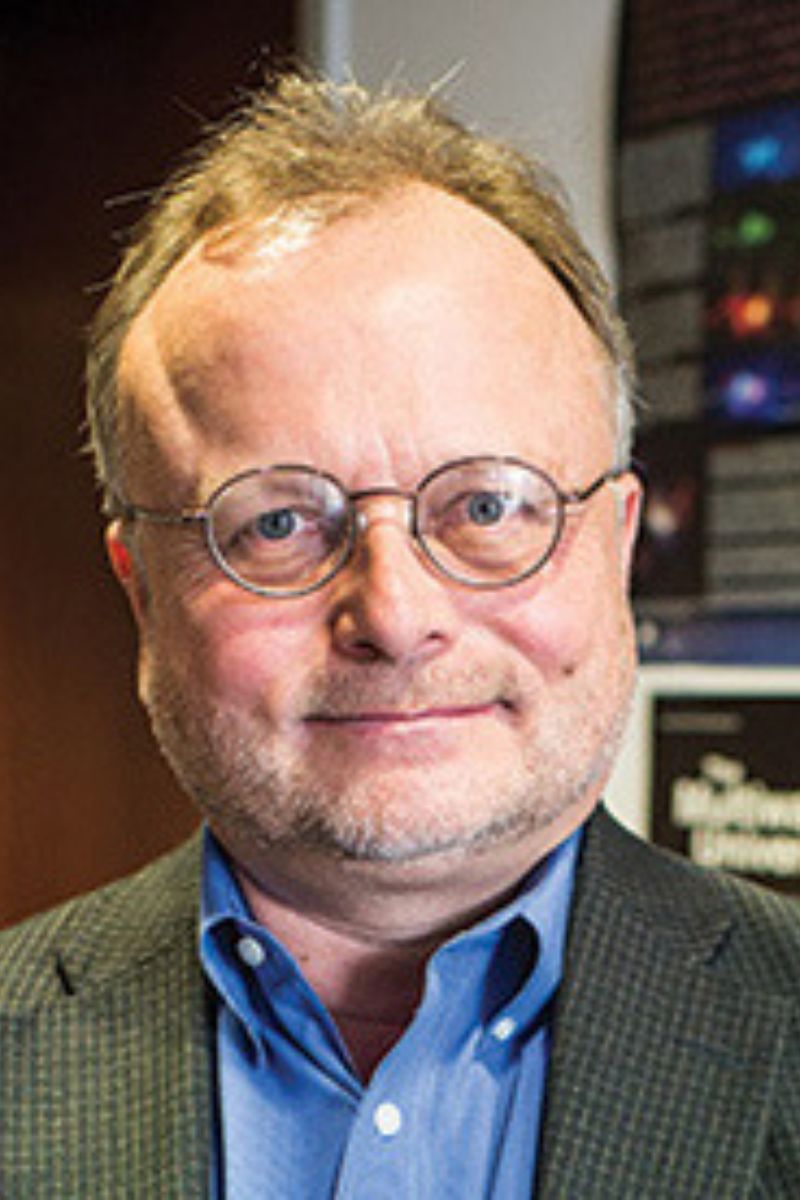 Headshot of Manfred Cuntz, UTA professor of physics" _languageinserted="true