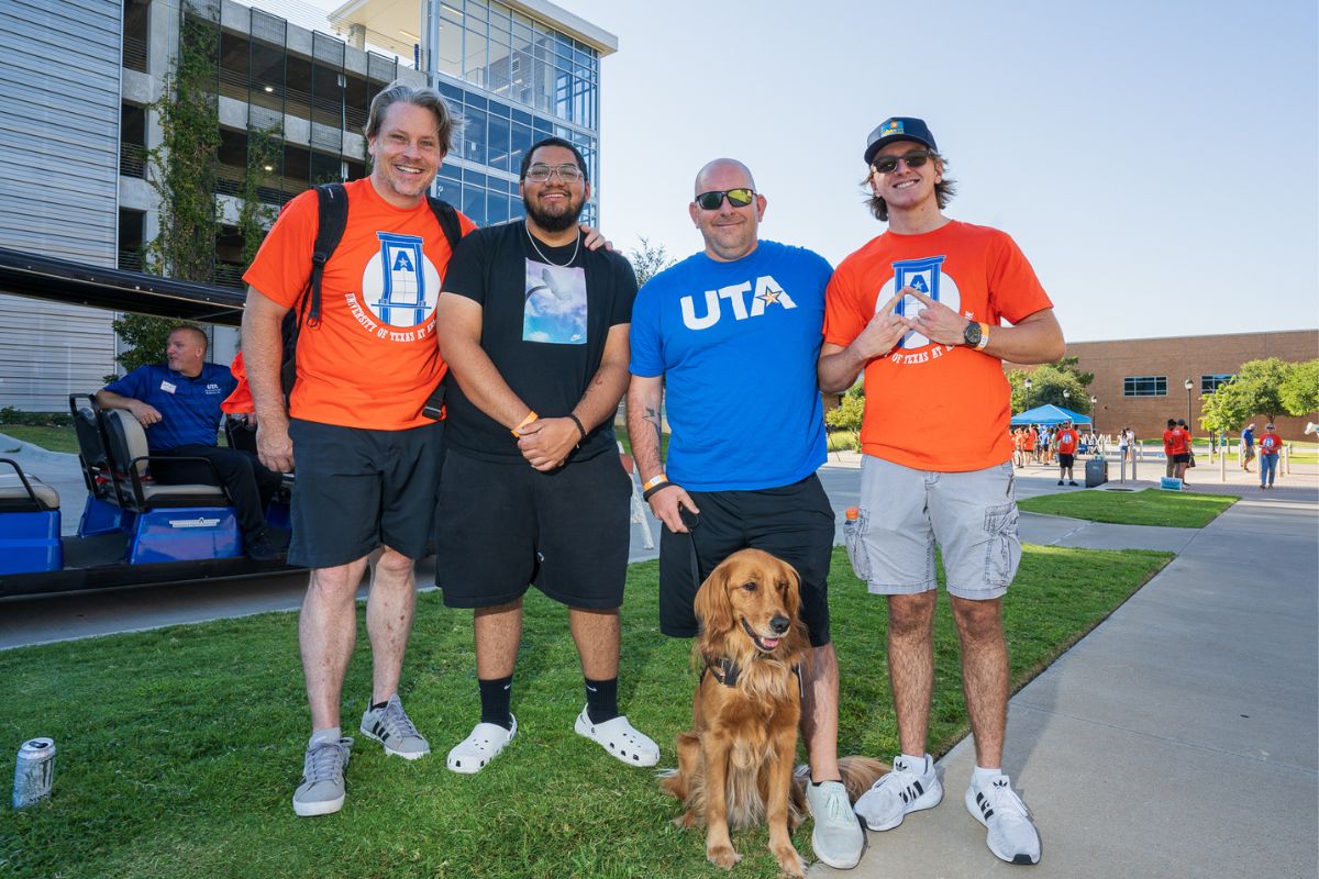 Volunteers during move-in day