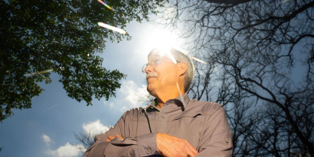 Photo of UTA alum Bob Bedell