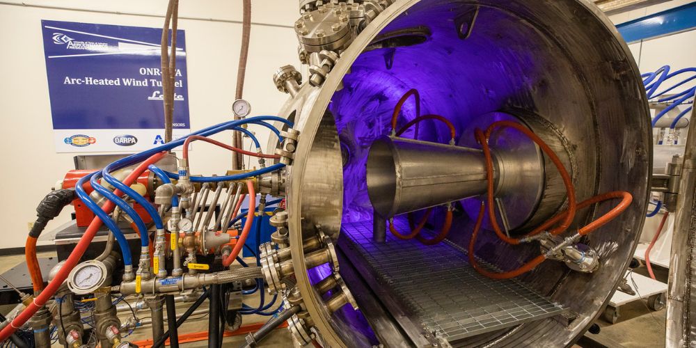 Hypersonic wind tunnel