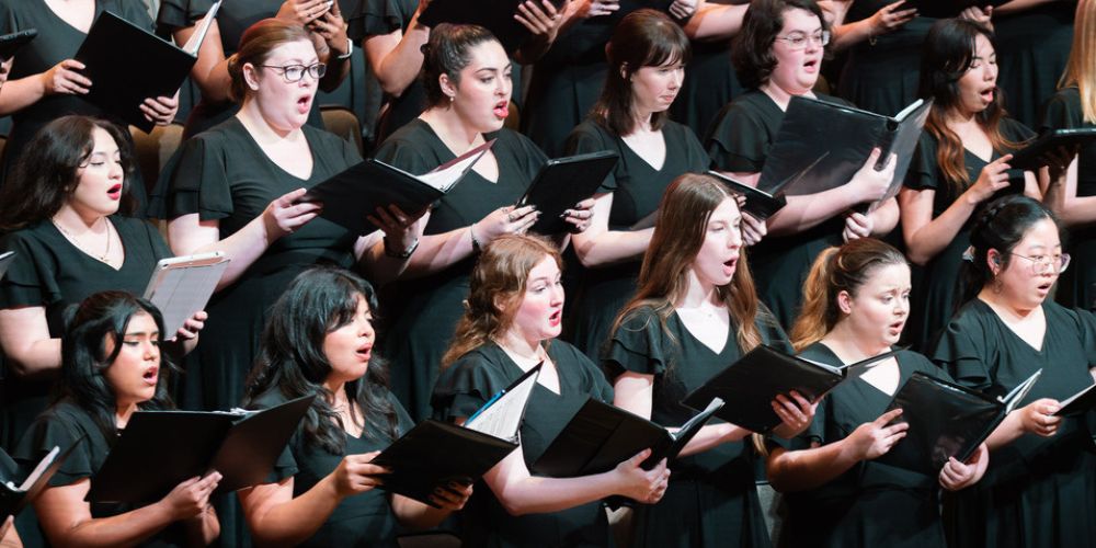 A Capella Choir" src="https://cdn.prod.web.uta.edu/-/media/project/website/news/releases/2025/01/a-capella.jpg?la=en" _languageinserted="true