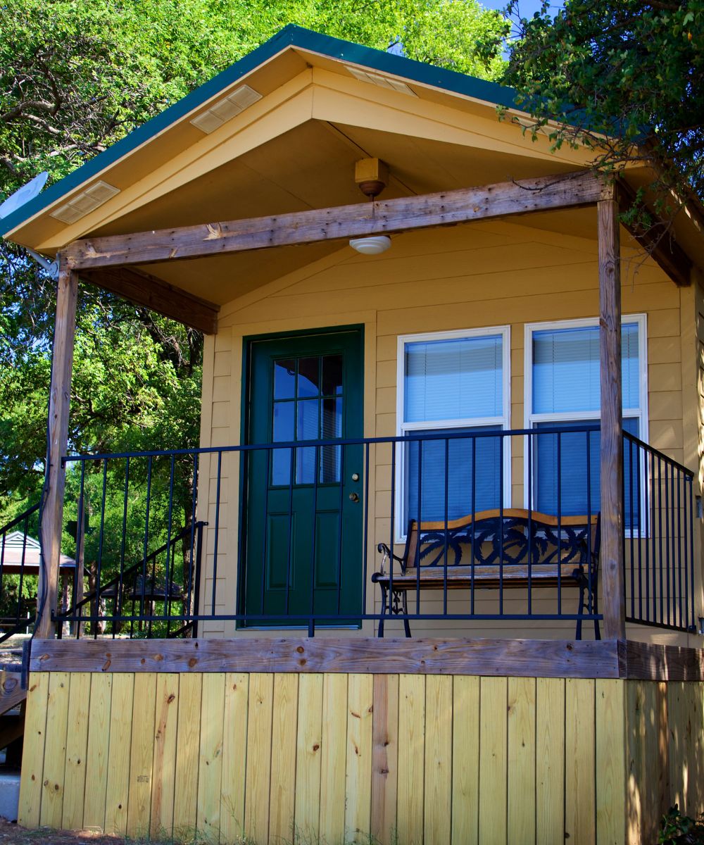 Image shows an image of the Loyd Park Cabins