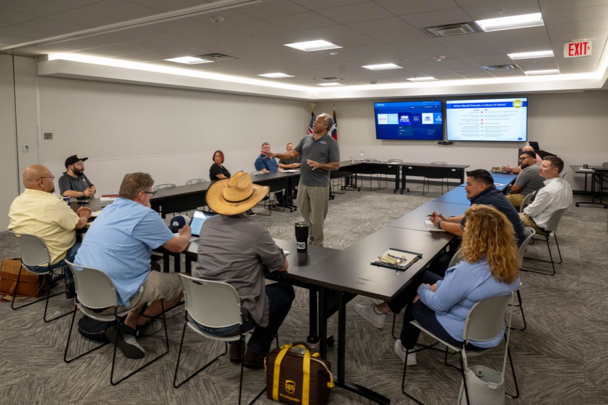 Adult learners last week had a hands-on professional and workforce training at the UTA West office in Willow Park " style=" height:800px; width:1200px" _languageinserted="true" src="https://cdn.prod.web.uta.edu/-/media/project/website/news/releases/2025/08/uta-west-classes-2.jpg