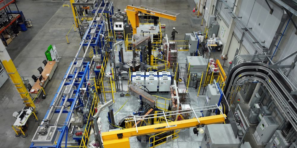 Apple and MP Materials recently announced a $500 million agreement to source rare-earth magnets from MP Materials’ new Fort Worth plant" style=" height:500px; width:1000px" _languageinserted="true" src="https://cdn.prod.web.uta.edu/-/media/project/website/news/releases/2025/09/apple-mp-partnership.jpg