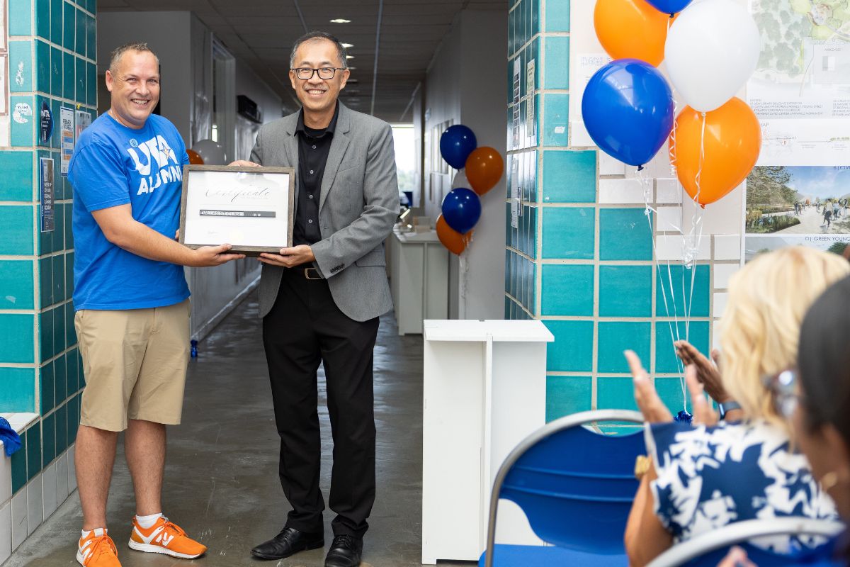 Dallas St. Clair and Dean Ming-Han Li