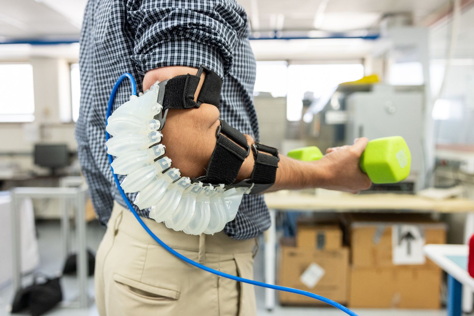 UTA researchers have created a brace to help prevent muscular disease