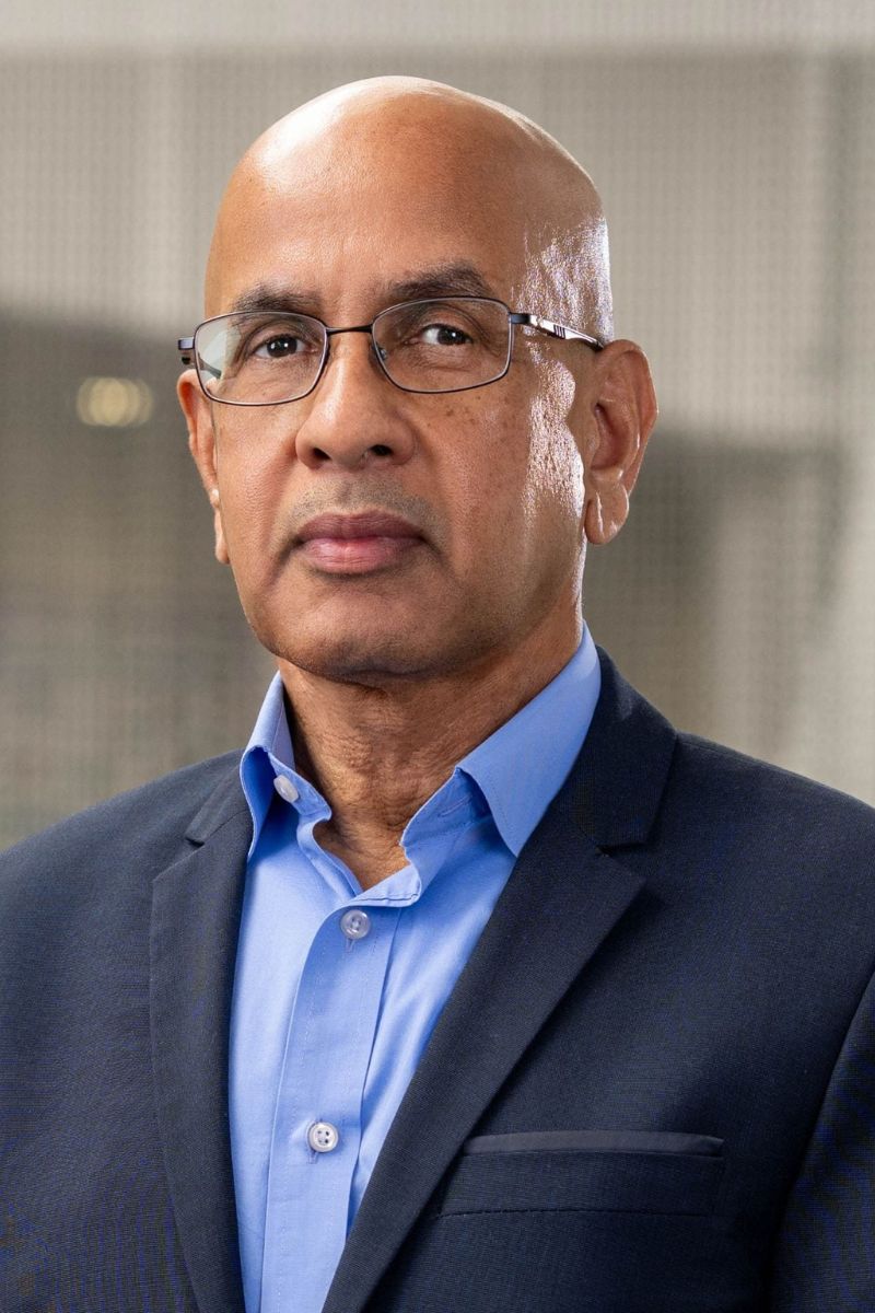 Image shows a headshot of Dr. Muthu Wijesundara