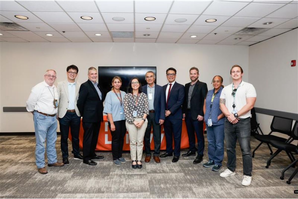 UTA researchers will enhance flood-warning tools and guide stormwater planning at one of the world’s busiest airports" style=" height:800px; width:1200px" _languageinserted="true" src="https://cdn.prod.web.uta.edu/-/media/project/website/news/releases/2025/12/werc-inside.jpg